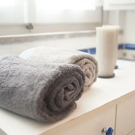 아파트 Via Farina