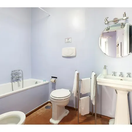 Apartment Via Farina * Rom